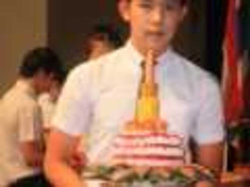 11