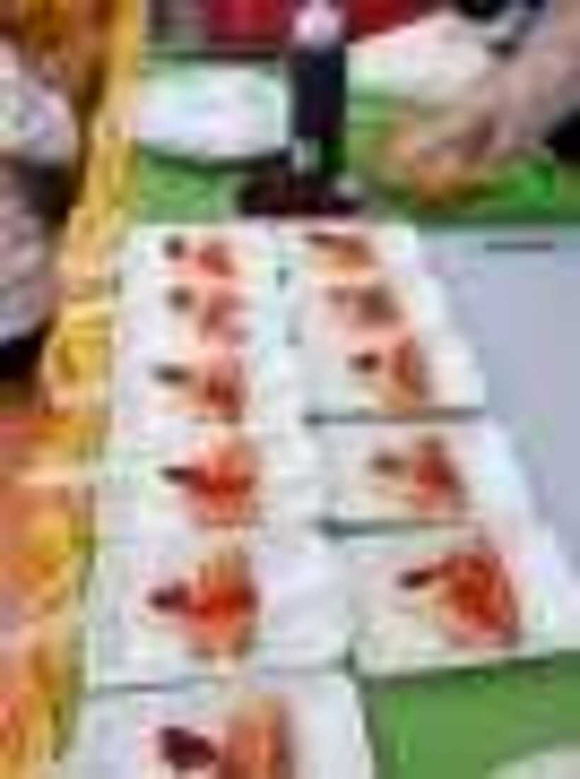 143083
