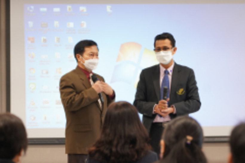 LINE_ALBUM_180165_220118_119