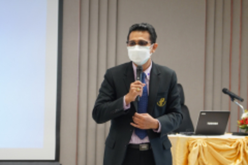 LINE_ALBUM_180165_220118_120