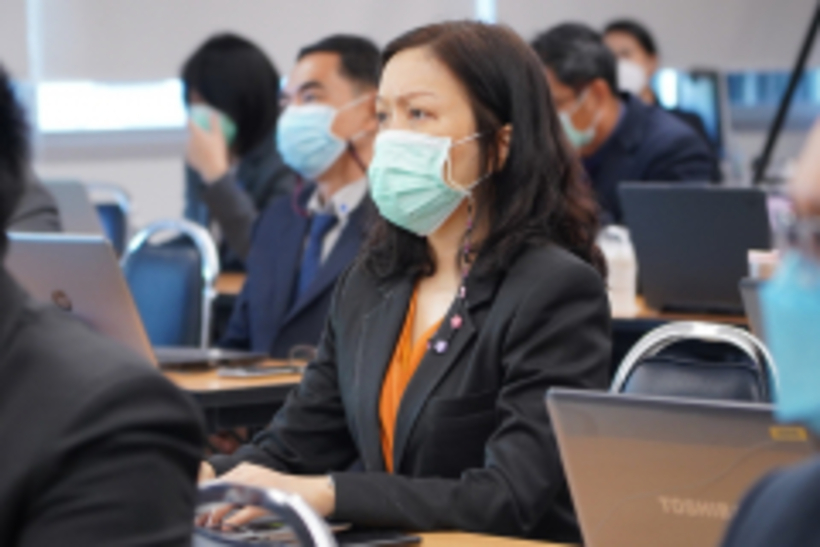LINE_ALBUM_190165_220119_103