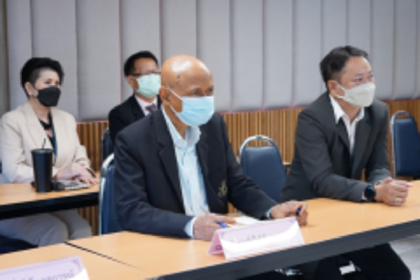 LINE_ALBUM_190165_220119_119
