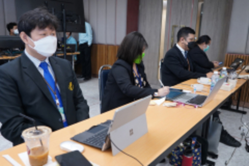 LINE_ALBUM_190165_220119_64