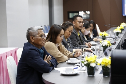 LINE_ALBUM_2023.12.19_231219_76