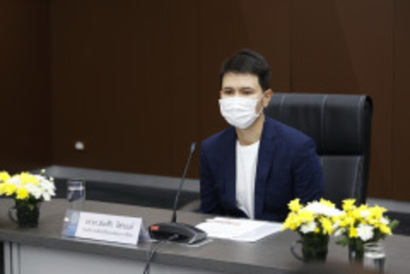 LINE_ALBUM_2023.12.19_231219_100