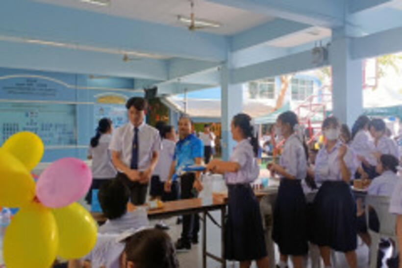 LINE_ALBUM_โรงเรียนสตรีวัดมหาพฤฒาราม-09-02-67_240209_103