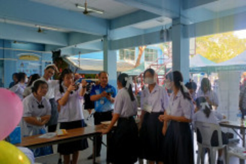 LINE_ALBUM_โรงเรียนสตรีวัดมหาพฤฒาราม-09-02-67_240209_106