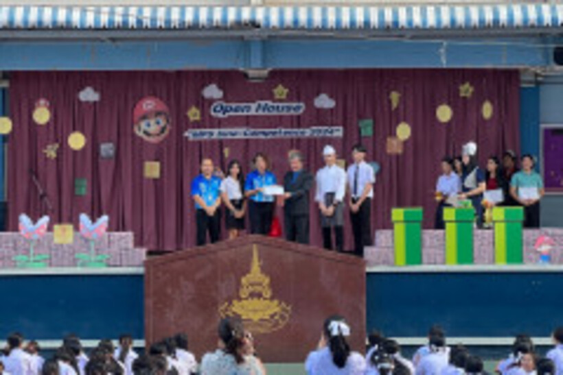LINE_ALBUM_โรงเรียนสตรีวัดมหาพฤฒาราม-09-02-67_240209_27