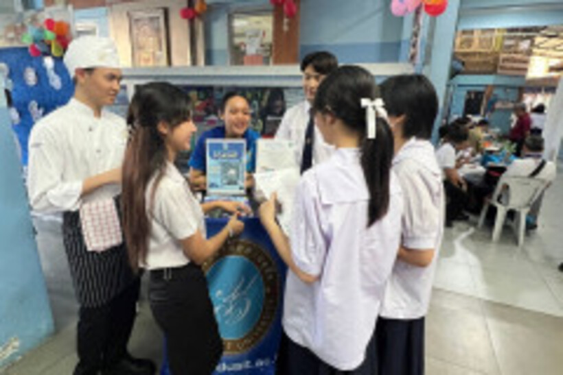 LINE_ALBUM_โรงเรียนสตรีวัดมหาพฤฒาราม-09-02-67_240209_48