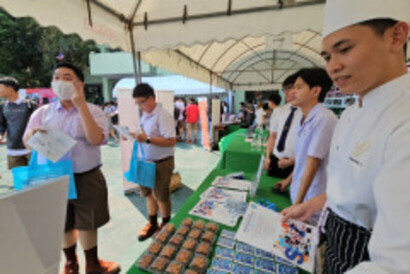 LINE_ALBUM_ส.ธ._240212_76