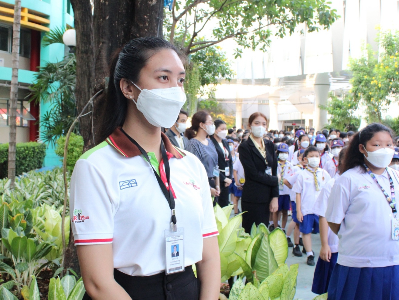 LINE_ALBUM_พิธีรับมอบหมวกและผ้าพันคอจิตอาสาพระร_240229_130