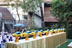 LINE_ALBUM_พิธีรับมอบหมวกและผ้าพันคอจิตอาสาพระร_240229_147