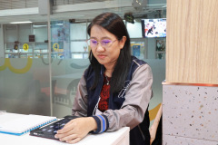 209A1304_resize