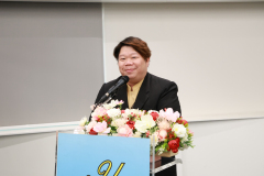 4B8A5581