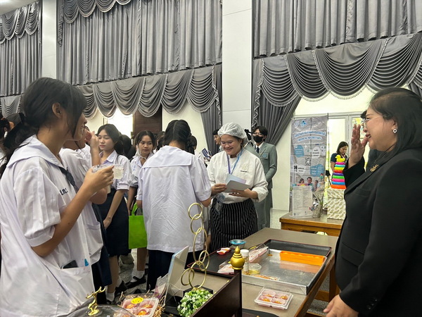 LINE_ALBUM_รร.ธรรมศาสตร์คลองหลวง_240731_90_resize