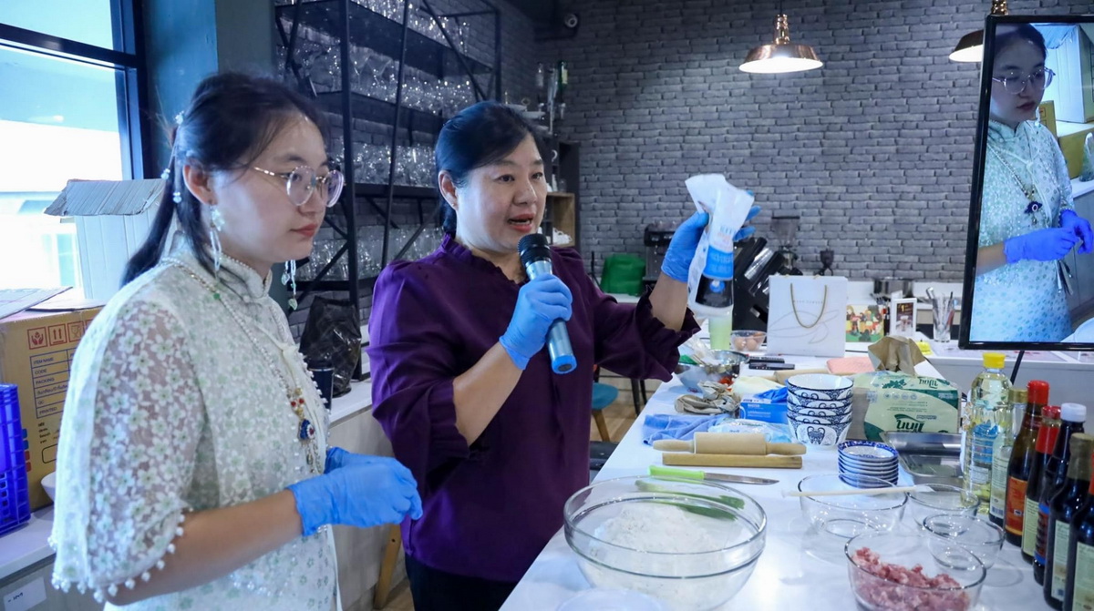 LINE_ALBUM_ภาษาจีน_240902_30_resize