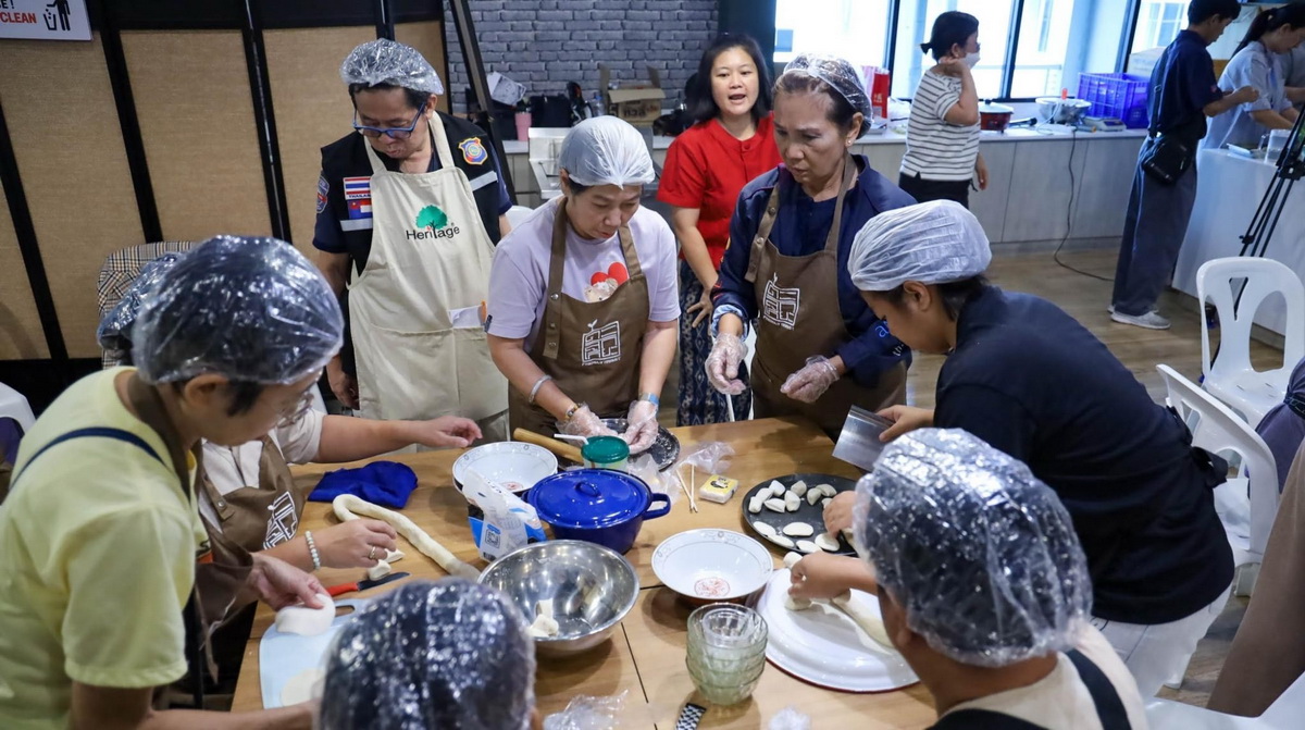 LINE_ALBUM_ภาษาจีน_240902_40_resize
