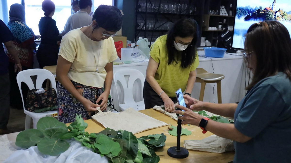 LINE_ALBUM_Eco-print_240902_9_resize
