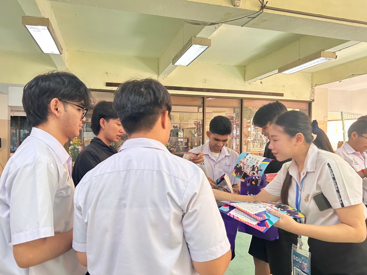 LINE_ALBUM_วัดธาตุทอง-68_250220_31_resize