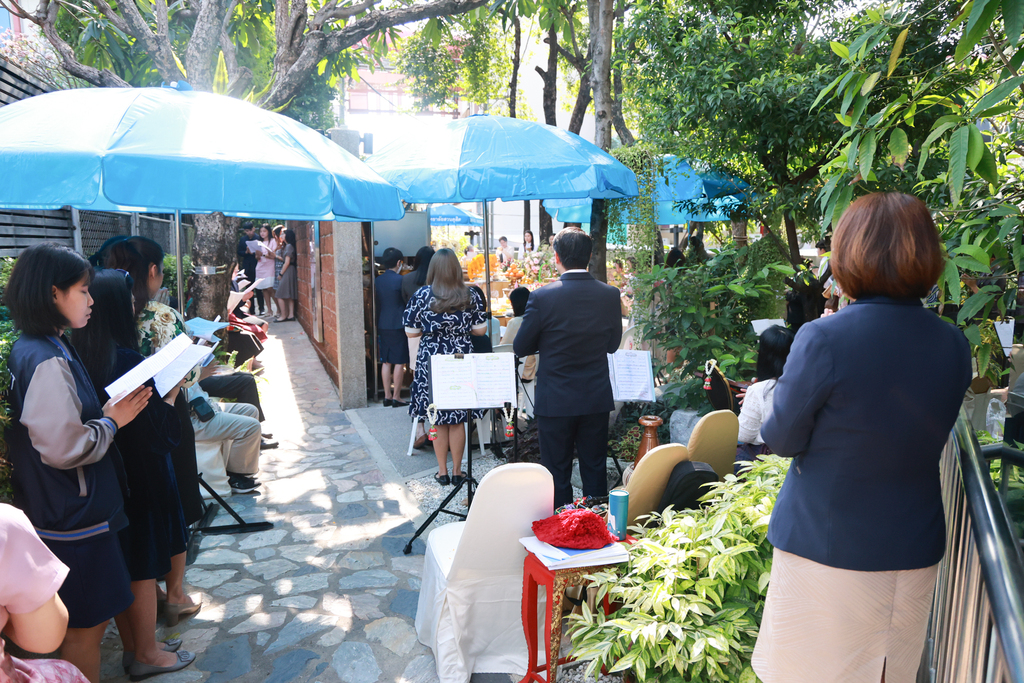 4B8A0655