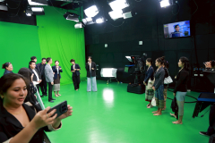 LINE_ALBUM_ดุงาน-THAI-PBS_250519_108