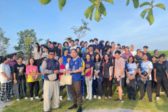 LINE_ALBUM_21568_250521_13