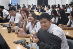 LINE_ALBUM_24-06-2568-โรงเรียนกฏหมายและการเมือง_250624_15