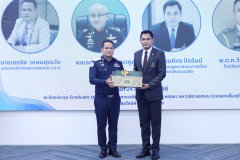 LINE_ALBUM_24-06-2568-โรงเรียนกฏหมายและการเมือง_250624_39