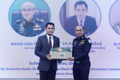 LINE_ALBUM_24-06-2568-โรงเรียนกฏหมายและการเมือง_250624_49