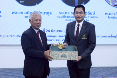 LINE_ALBUM_24-06-2568-โรงเรียนกฏหมายและการเมือง_250624_54