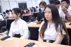 LINE_ALBUM_24-06-2568-โรงเรียนกฏหมายและการเมือง_250624_57