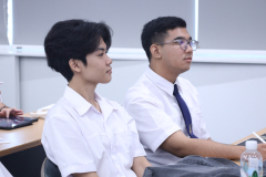 LINE_ALBUM_24-06-2568-โรงเรียนกฏหมายและการเมือง_250624_63