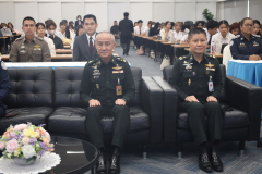 LINE_ALBUM_24-06-2568-โรงเรียนกฏหมายและการเมือง_250624_9