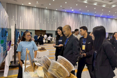 LINE_ALBUM_Sun-Thailand_250904_48