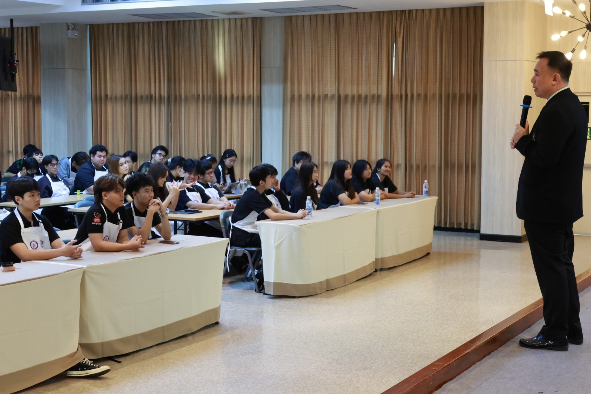 LINE_ALBUM_2025.9.24_251014_133