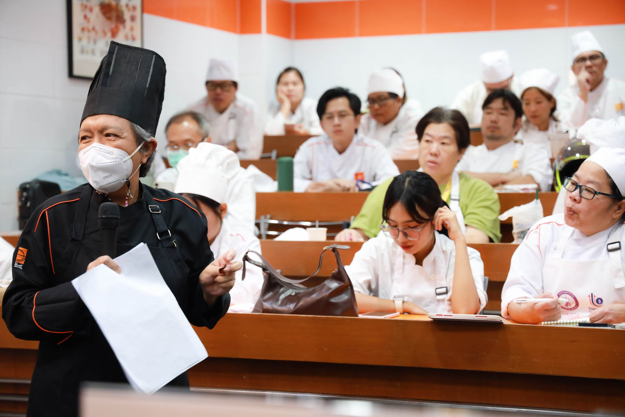 AI5A4306