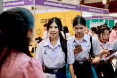 LINE_ALBUM_CMU2_251115_53