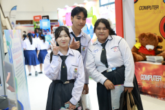 LINE_ALBUM_CMU2_251115_67