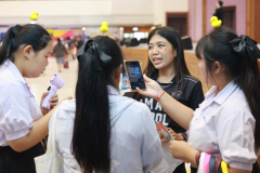 LINE_ALBUM_CMU2_251115_70