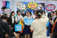 LINE_ALBUM_CMU2_251115_80