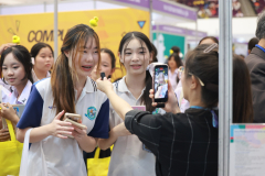 LINE_ALBUM_CMU2_251115_90