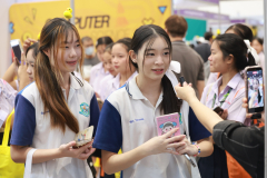 LINE_ALBUM_CMU2_251115_91