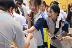 LINE_ALBUM_CMU2_251115_93