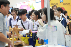 LINE_ALBUM_CMU2_251115_95