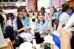 LINE_ALBUM_CMU2_251115_12