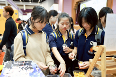 LINE_ALBUM_CMU2_251115_13