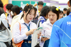 LINE_ALBUM_CMU2_251115_2