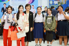 LINE_ALBUM_CMU2_251115_36