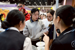 LINE_ALBUM_CMU2_251115_42