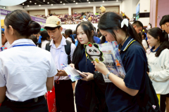 LINE_ALBUM_CMU2_251115_55